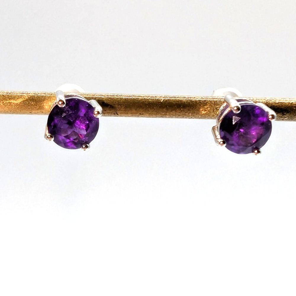 925 Sterling Silver Amethyst 6mm Stud Earrings